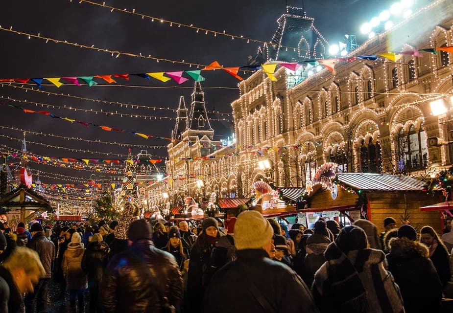 Magical Christmas Lights Carriage Ride Gallery Image 3