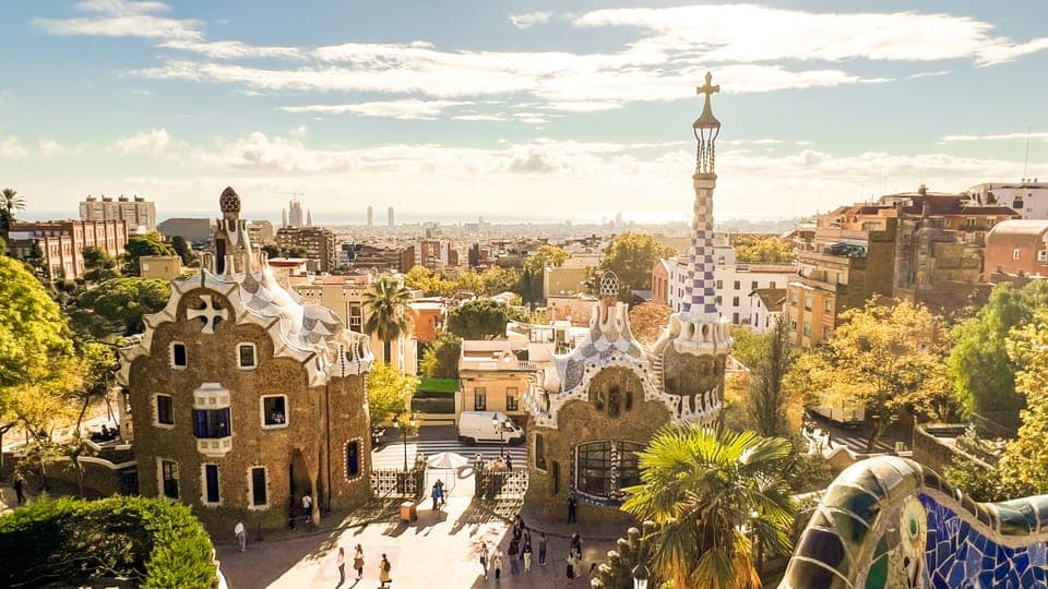 Park Güell & La Sagrada Familia Tickets and Tour Gallery Image 3
