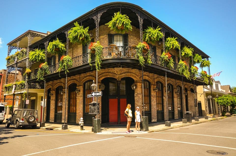 Drunk History Walking Tour Gallery Image 2