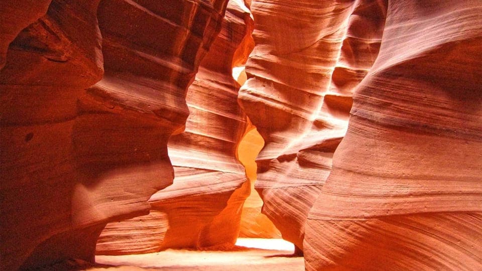 Antelope Canyon, Horseshoe Bend Tour with Lunch Gallery Image 2