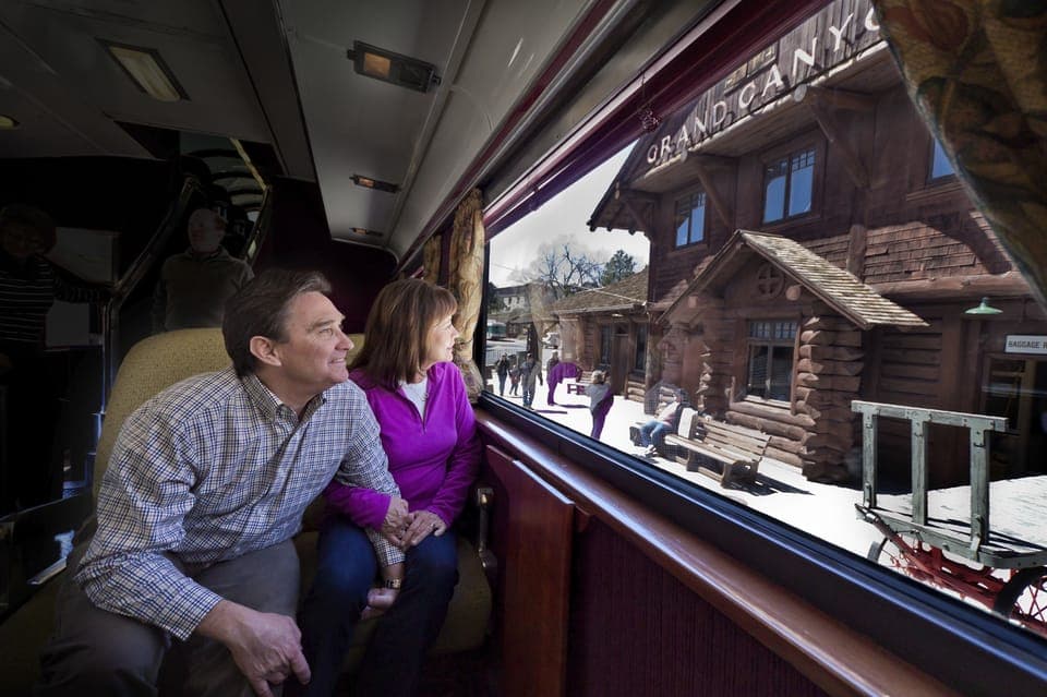 Las Vegas 2-Day Grand Canyon Railway Bearizona Meteor Crater Gallery Image 1
