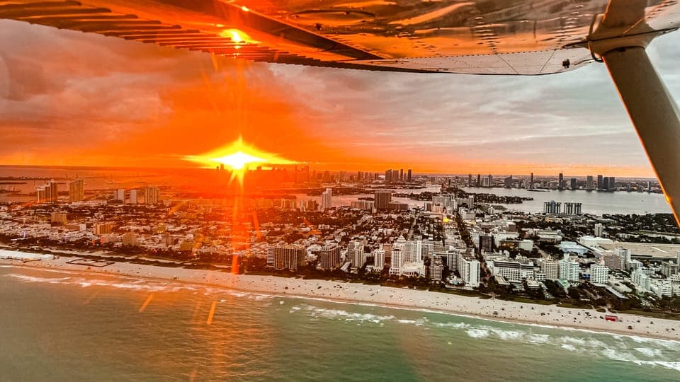 Miami Beach: Private Romantic Sunset Flight with Champagne Gallery Image 4