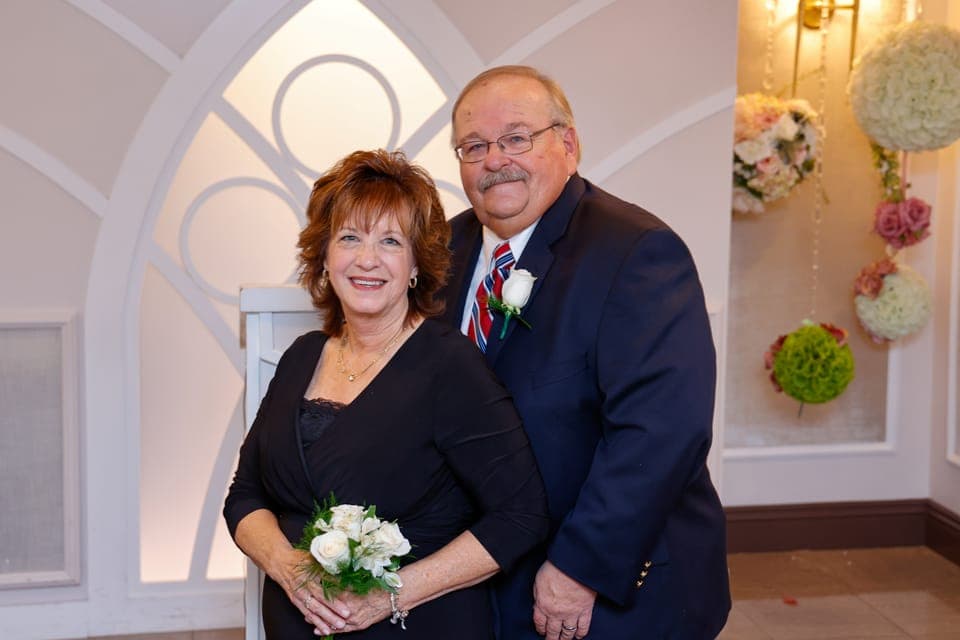 Wedding or Vow Renewal at Graceland Chapel Gallery Image 4