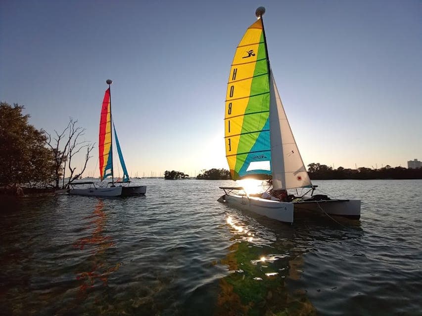 Intimate Sailing in Biscayne Bay w/ Food and Drinks Gallery Image 2