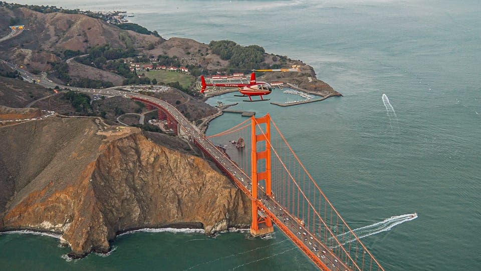 3. Golden Gate Helicopter Adventure - Image 3