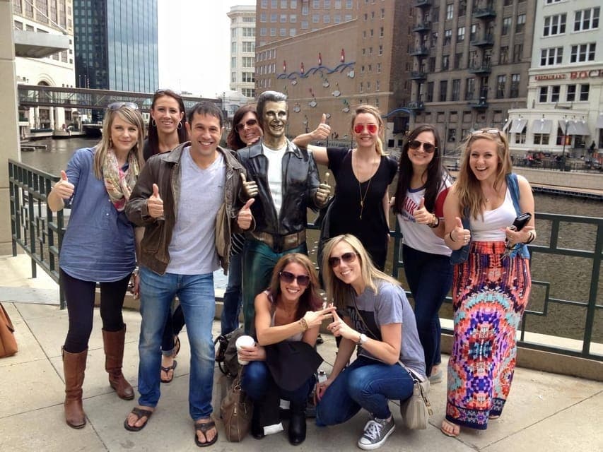 Sightseeing Bus Tour Gallery Image 2