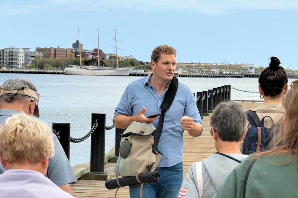 Full Revolution Story Epic Small Group Walking Tour Gallery Image 3