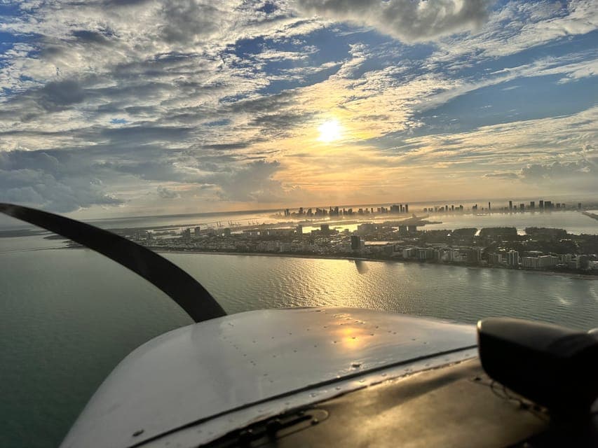 South Beach Private 50-Minute Private Flight Tour Gallery Image 3