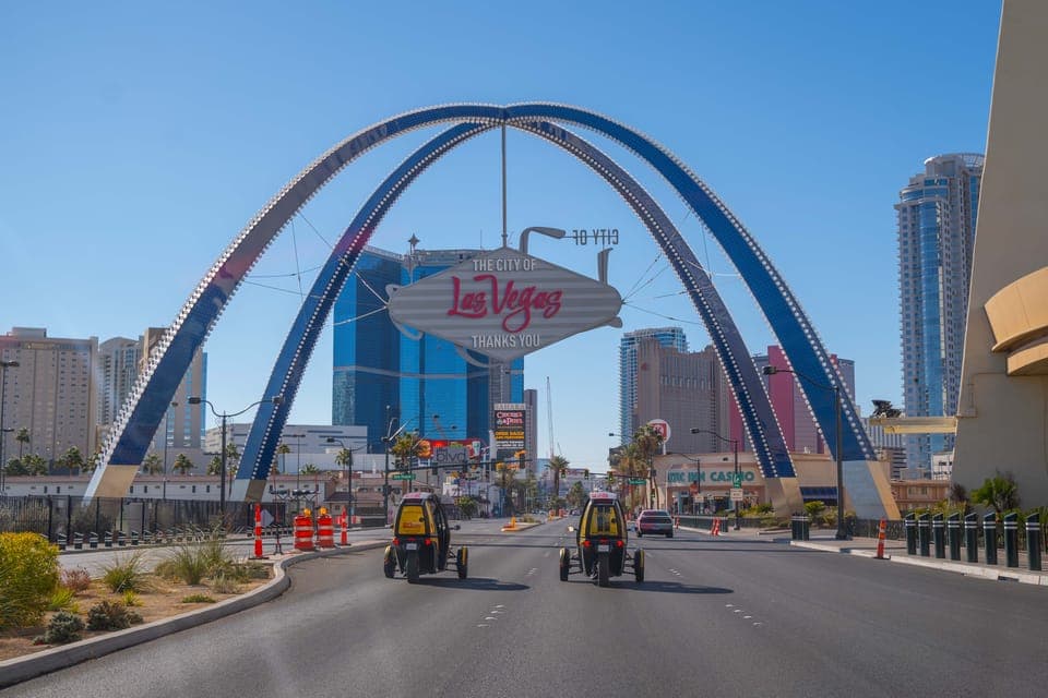 Talking GoCar Las Vegas Strip Tour Gallery Image 3