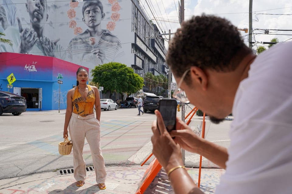 Wynwood Art District 1-Hour Wynwood Buggies Street Art Tour Gallery Image 4