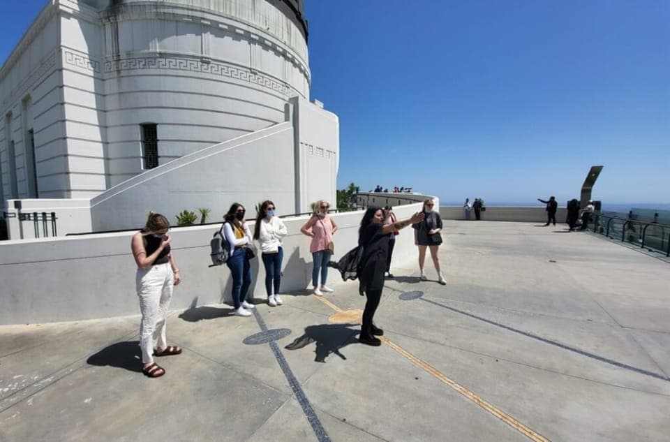 LA: Private Getty Center to Griffith Observatory Guided Tour Gallery Image 2