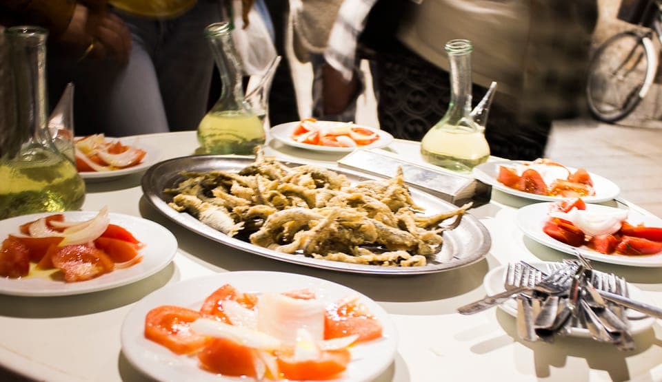 Market, Tasty Tapas/Food and Gothic History Tour Gallery Image 3