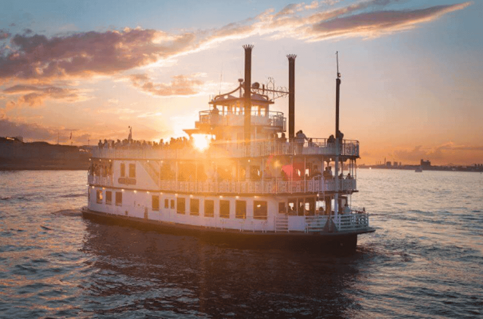 Scenic Moonlight Harbor Cruise Gallery Image 1