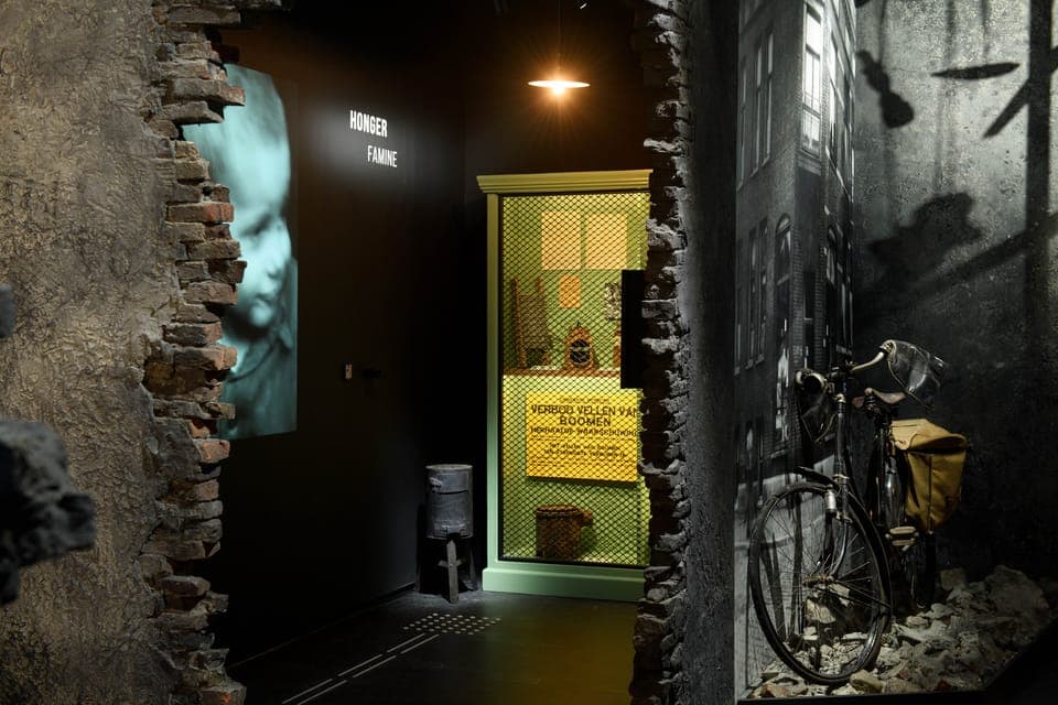 36. Dutch WWII Resistance Museum Entry Ticket - Image 36