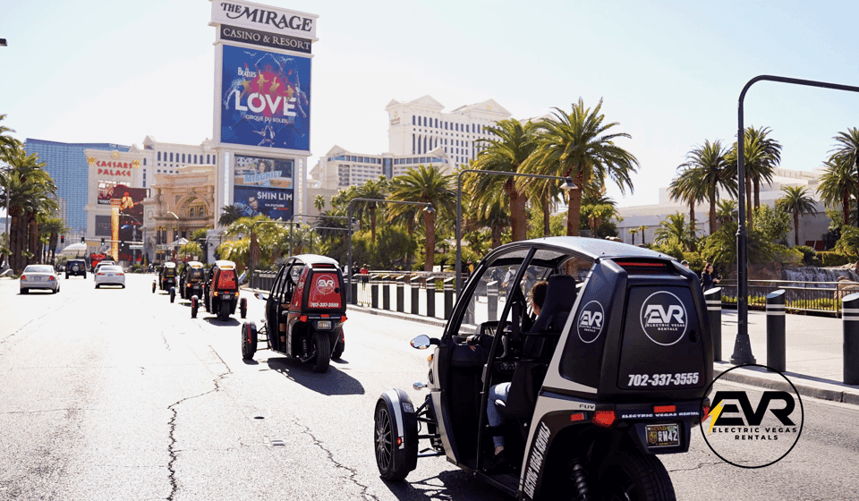 Self-Drive Strip Tour in an Electric EVR car Gallery Image 4