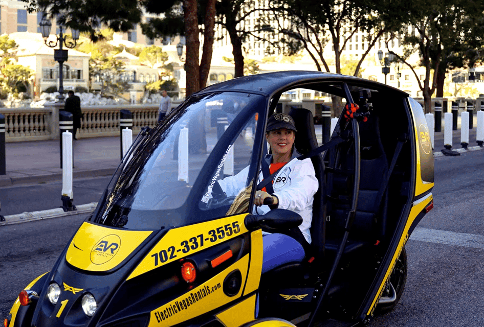 Self-Drive Strip Tour in an Electric EVR car - Image 8