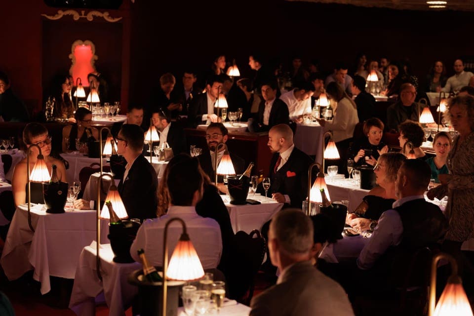 La Nouvelle Eve Cabaret Dinner Show Gallery Image 4