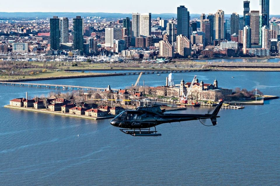 Big Apple Helicopter Tour Gallery Image 4
