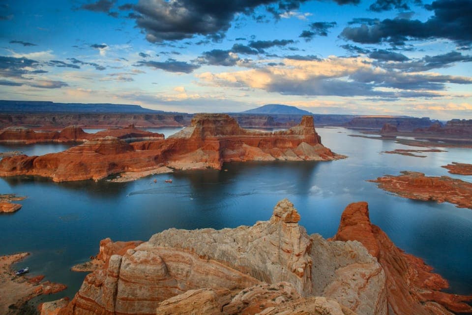 Antelope Canyon, Monument Valley, & Grand Canyon Tour Gallery Image 3