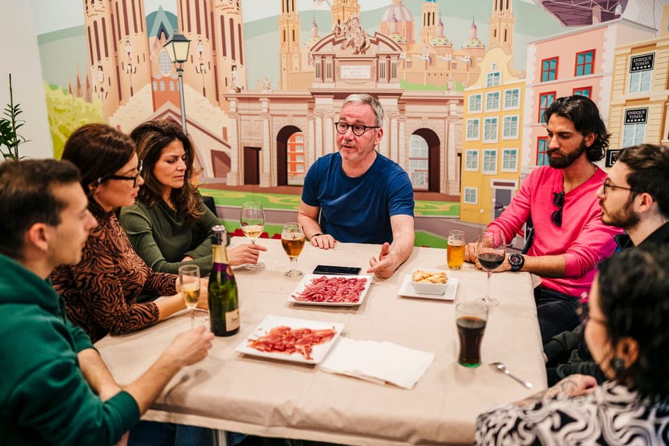 Jamón Iberico Masterclass with Wine Tasting Sagrada Familia Gallery Image 4