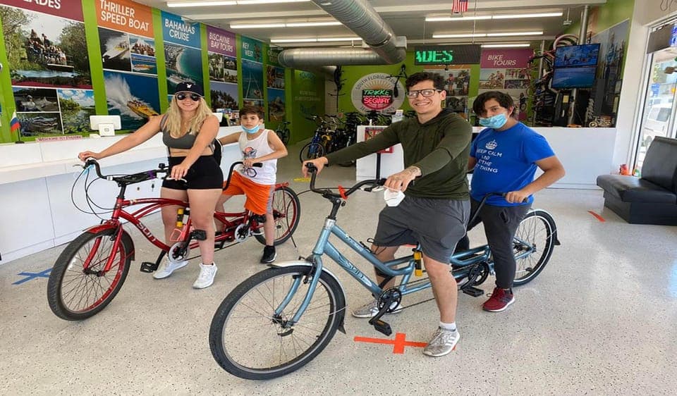 Miami Beach: South Beach Tandem Bike Rental Gallery Image 2