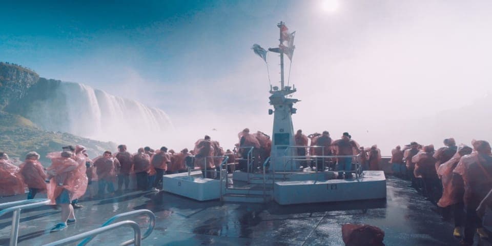 15. Feel the Mist Walking Tour - Image 15