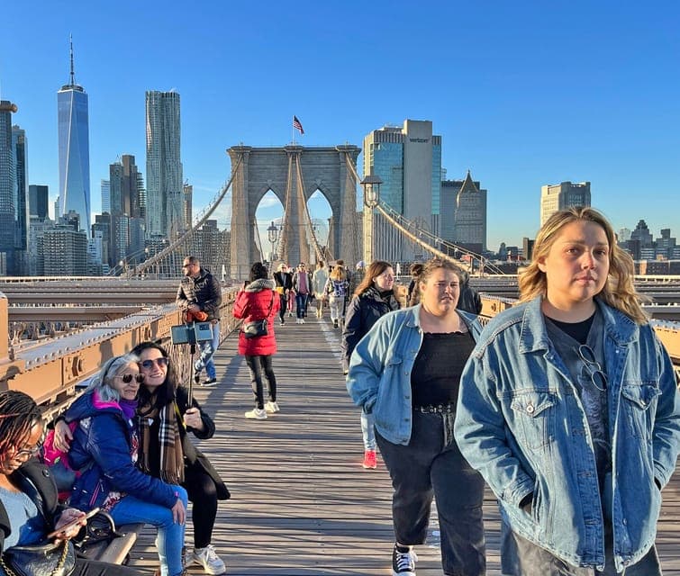 Brooklyn Bridge and Dumbo Guided Walking Tour Gallery Image 4