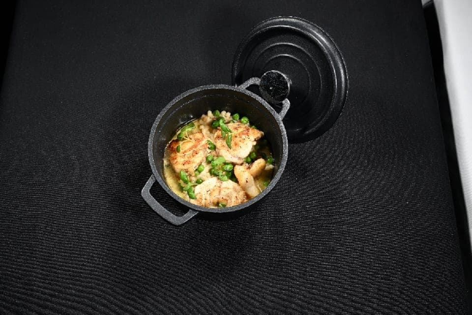 3-Course Dinner & Show at Paradis Latin Cabaret Gallery Image 4