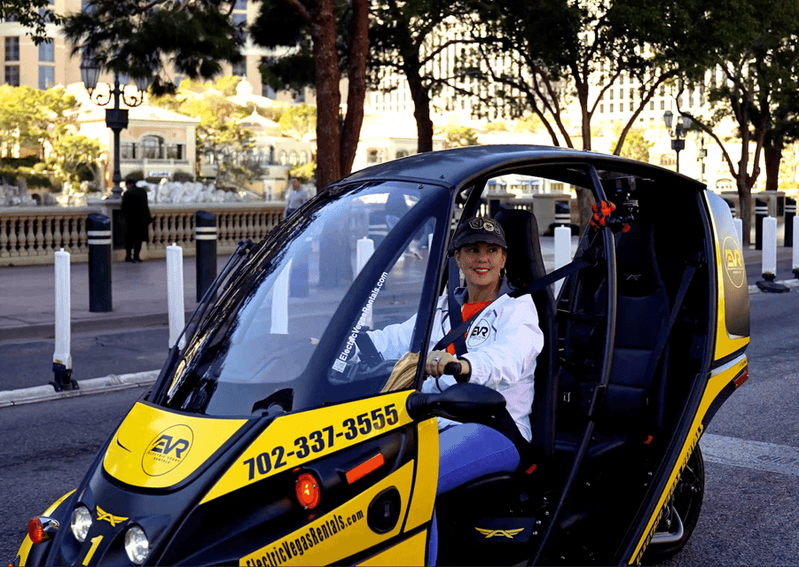 Self-Drive Strip Tour in an Electric EVR car Gallery Image 2