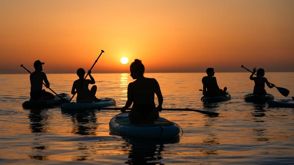 Sunrise Paddleboarding with Instructor and Photos Gallery Image 2