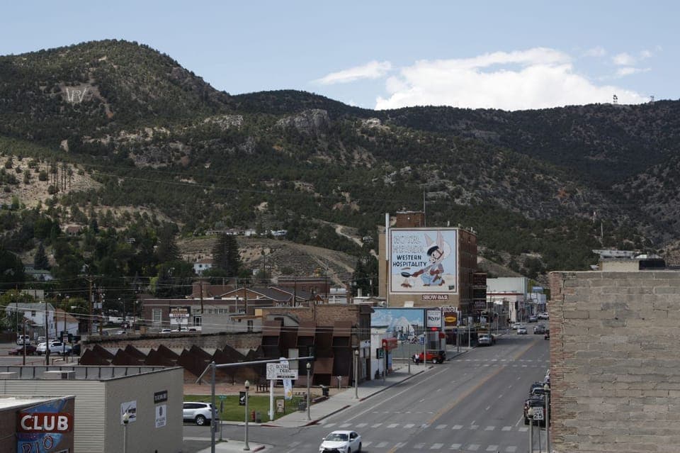 Nevada: Trails to Rails - Hike & Bike 7 Day Tour Gallery Image 4