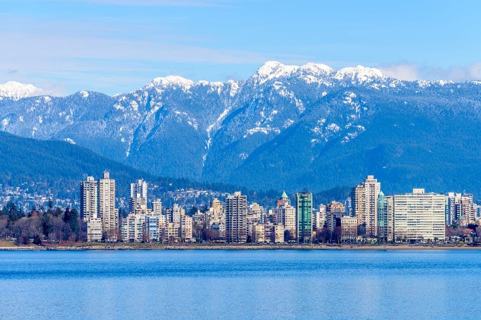 Grouse Mountain Express Tour with Skyride Gallery Image 4