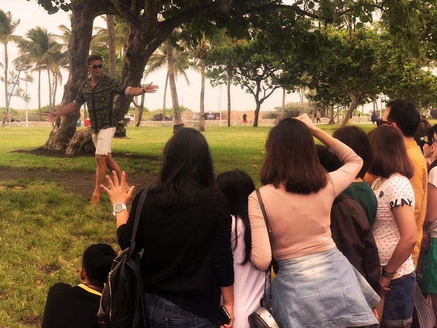 Art Deco & History Walking Tour with Design Enthusiast Gallery Image 1