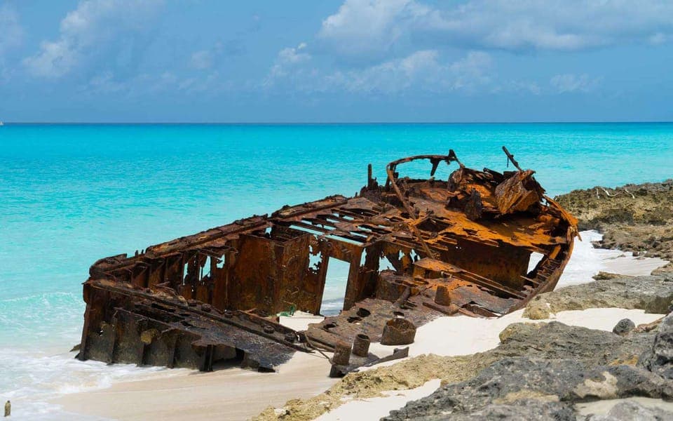 Roundtrip Bimini Ferry with Hotel Transfers Gallery Image 3