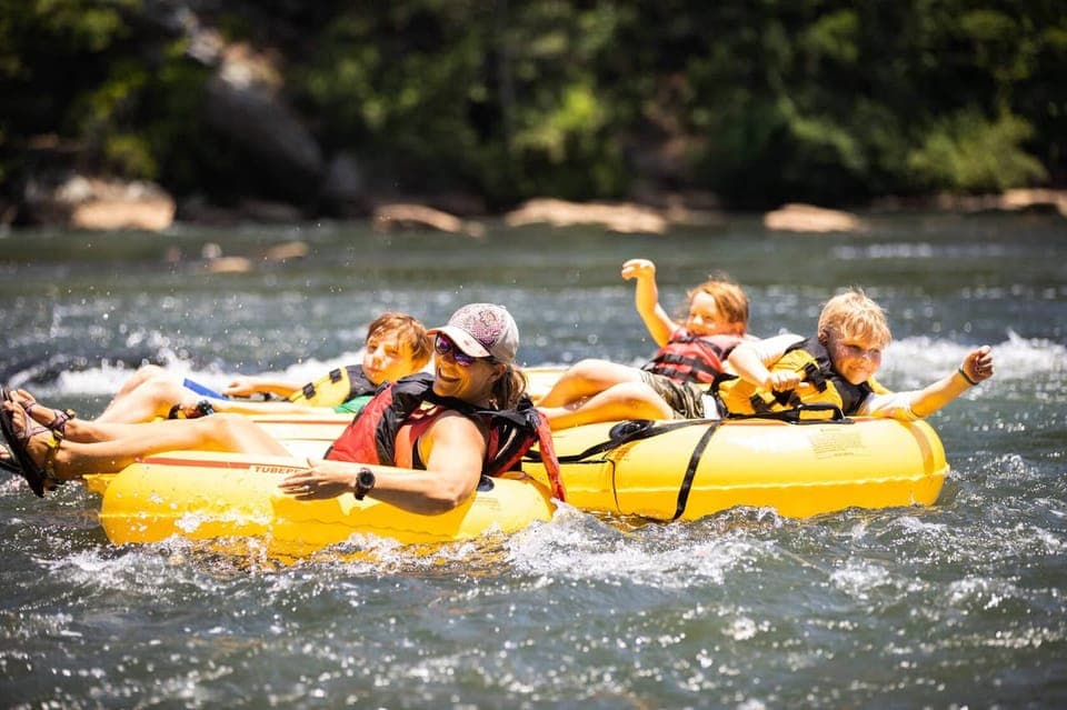 Chattahoochee River Tubing Experience Gallery Image 1