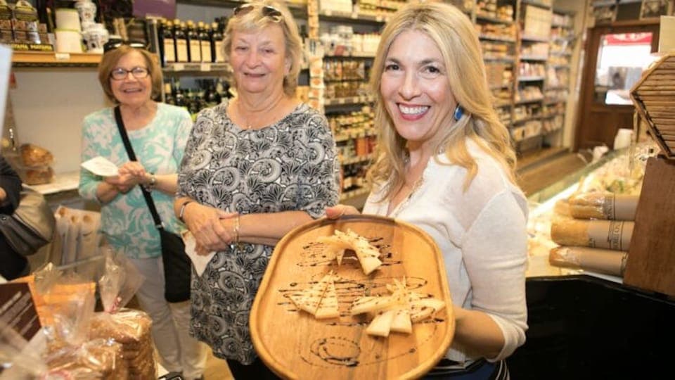 20. Inside the Italian Market: Tasting Journey - Image 20