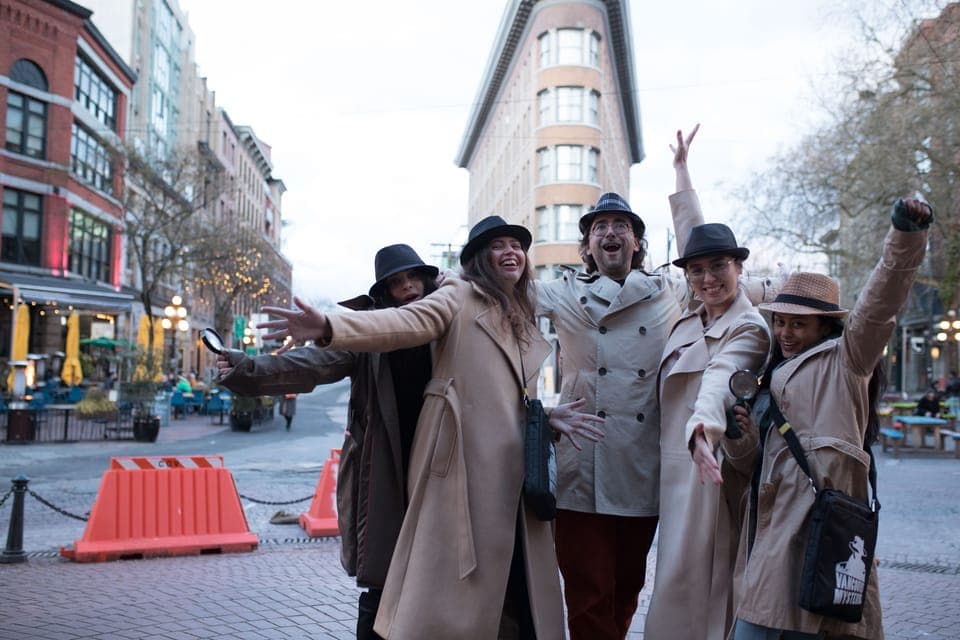 Explore Gastown with an Outdoor Murder Mystery Gallery Image 4