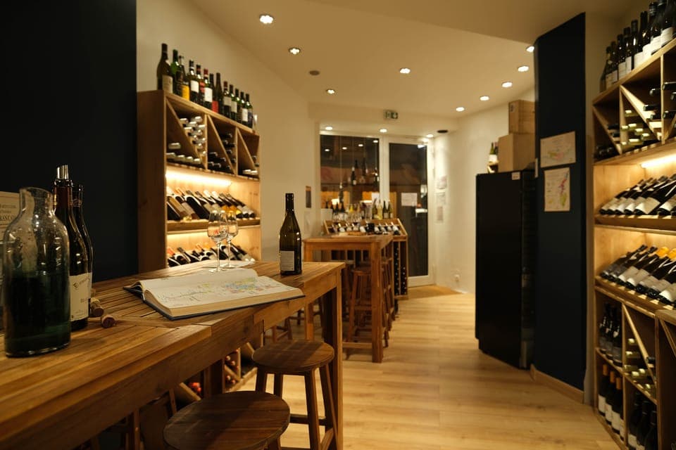 French wine tasting in Montmartre Gallery Image 4