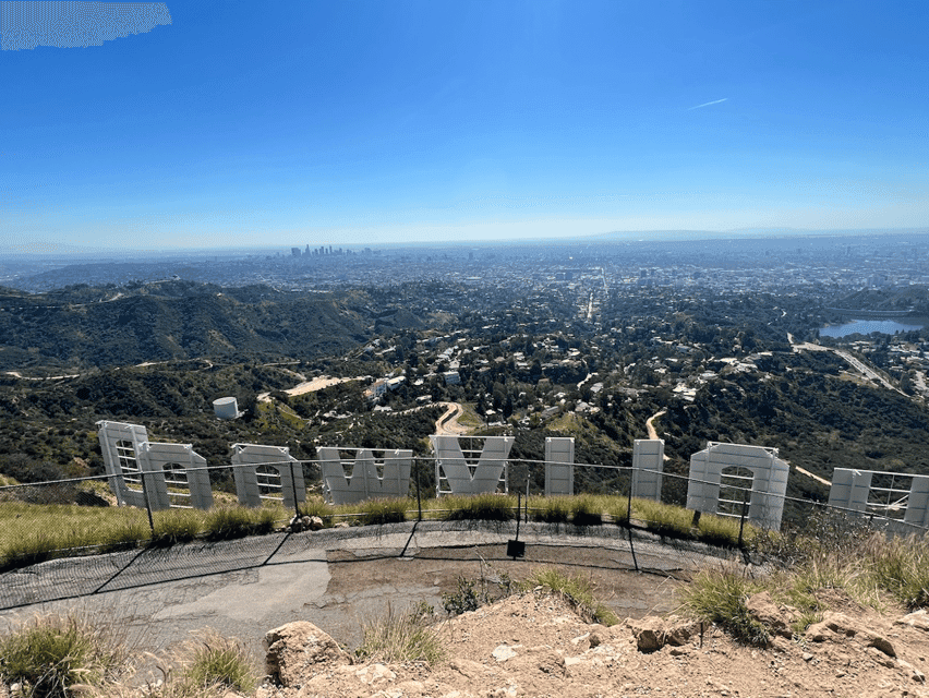 Hollywood Sign : Hiking to the Sign with a French tour guide Gallery Image 4