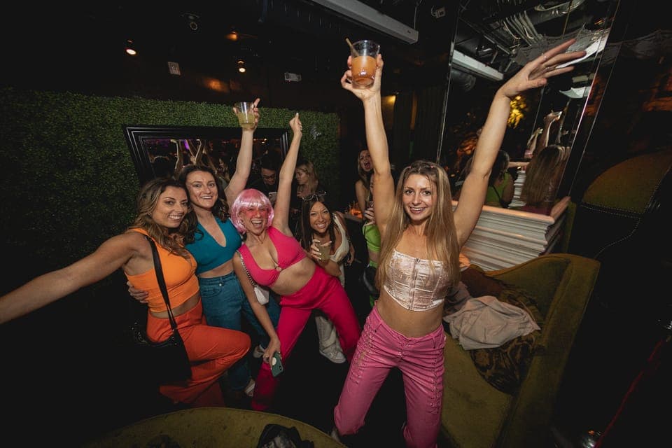 Gaslamp Quarter Drink, Mingle & Dance Club Tour Gallery Image 2