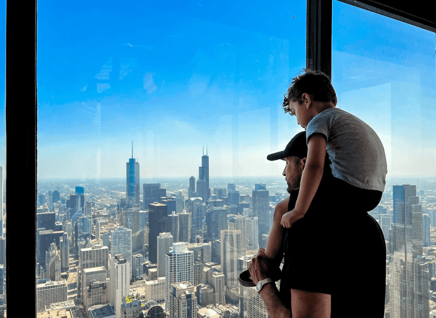 360 Chicago Observation Deck Sip and View Ticket Gallery Image 4