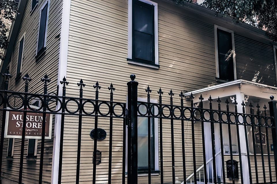 Gaslamp's Wild Past: Daytime History Tour Gallery Image 2