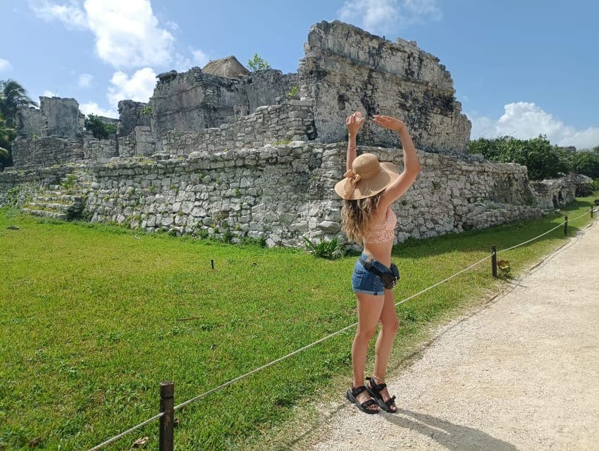 Tulum Plus tour de un dia con visita a cenote y Ahau Gallery Image 2