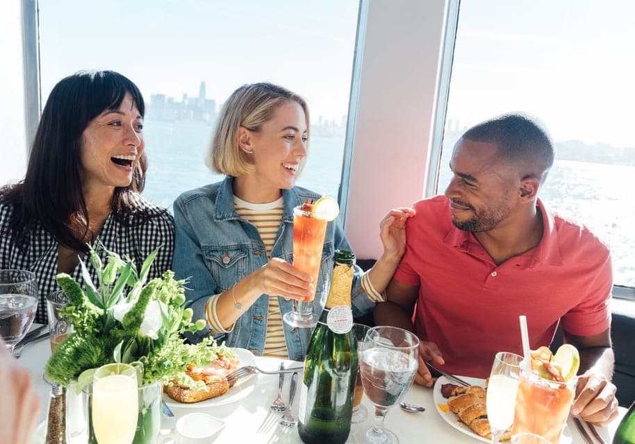 Christmas Eve Buffet Brunch or Dinner Cruise Gallery Image 4