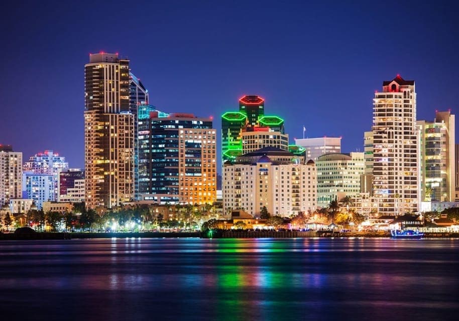 New Year's Eve Early Buffet Dinner Cruise Gallery Image 3