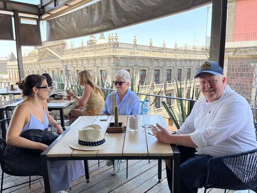 History on Walls. Mexican Murals Walking Tour Gallery Image 4