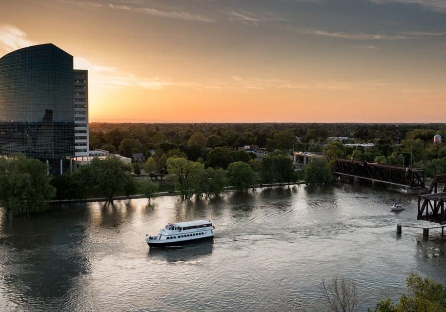 39. New Year's Eve River Cruise - Image 39