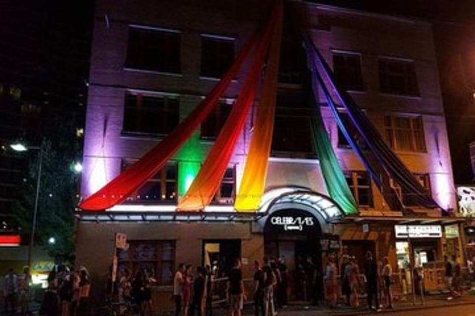 Night Vancouver (Music,Bars,Clubs & Casino) Gallery Image 2