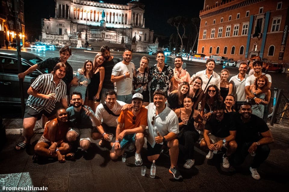 Pub Crawl & Ultimate Party Tour Gallery Image 2