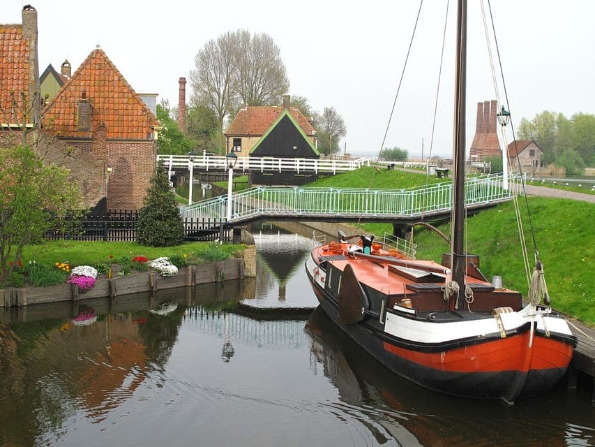 Full Day Private Dutch Golden Age Cities Tour Gallery Image 1